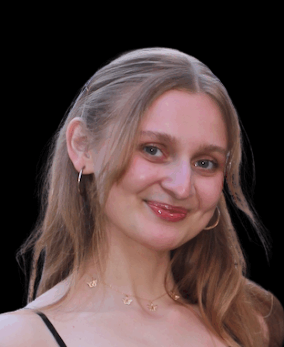 Alisia Tomko, AXIOM Fine Art Sales & Marketing Liaison